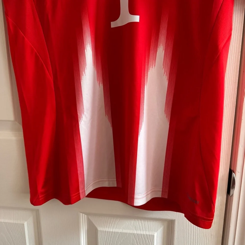 NWT FC Bayern 24/25 Home Authentic Jersey Adidas Bundesliga Size L